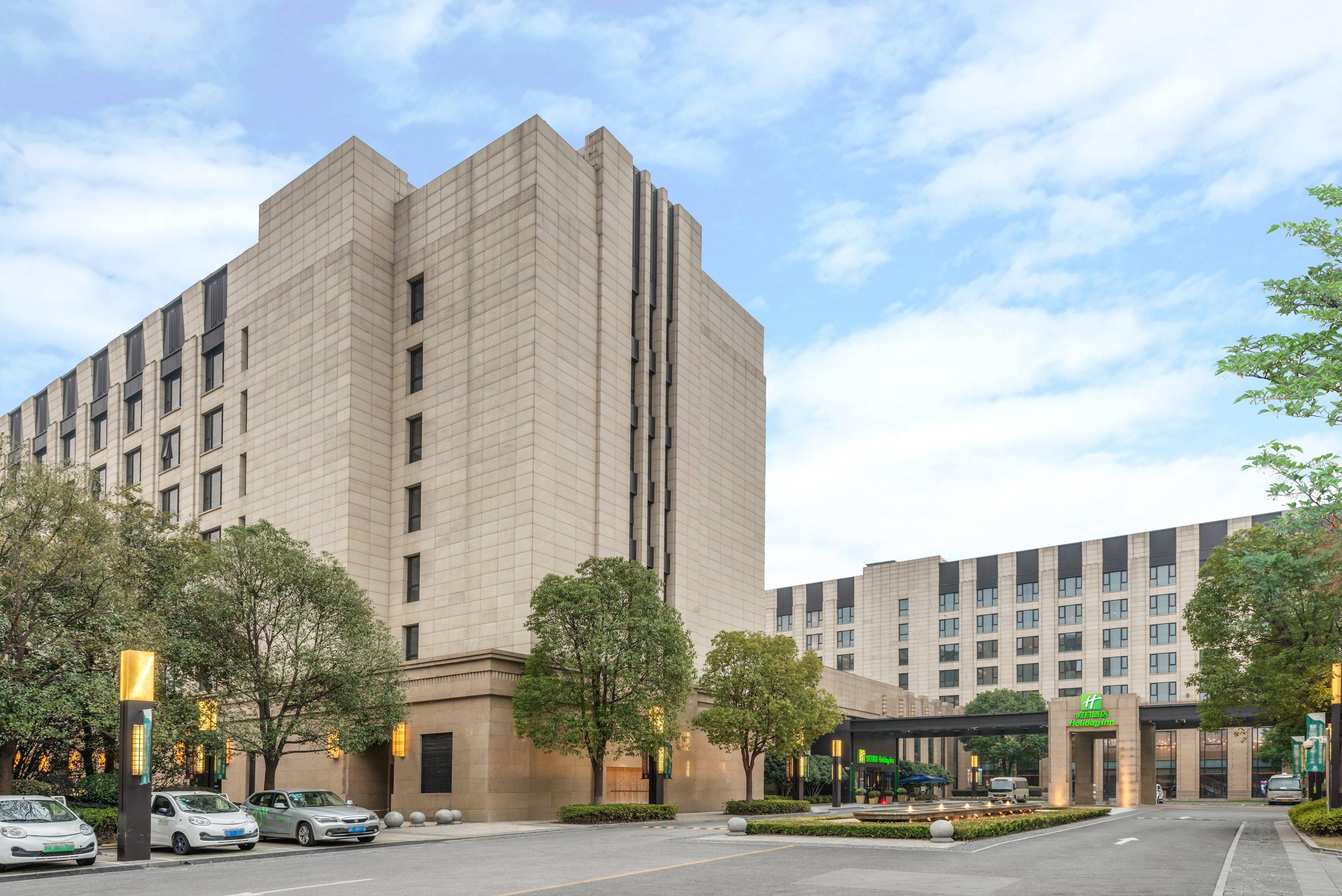 Holiday Inn Shanghai Hongqiao, An Ihg Hotel Exterior photo